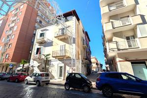 3 LOCALI A MARGHERITA DI SAVOIA