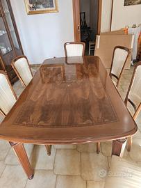 Tavolo classico anni ’70 in legno intarsiato 180x1