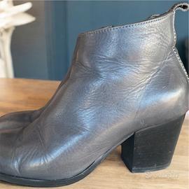 Stivali da donna neri  Janet & Janet