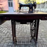 Singer 15K da restaurare con mobile