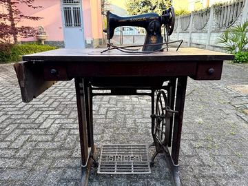 Singer 15K da restaurare con mobile