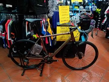 GRAVEL LAPIERRE CROSSHILL 3.0 2023 promo