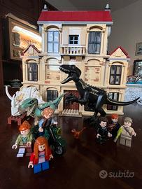 LEGO Jurassic World 75930 completo