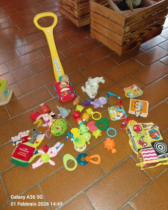 Giocattoli vari prima infanzia