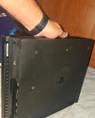 Playstation 4 pro 1T + giochi imperdibili! 