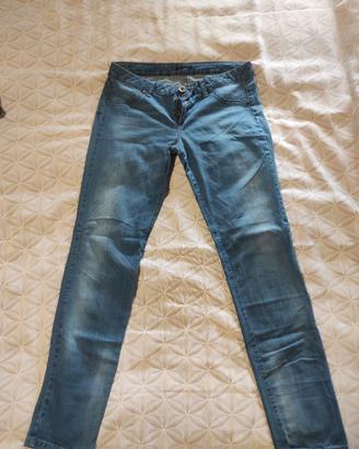 Pantaloni jeans Sisley