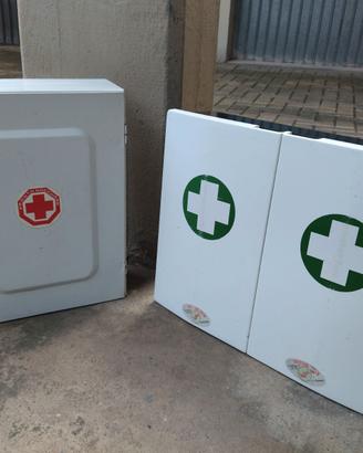 -Cassetta pronto soccorso