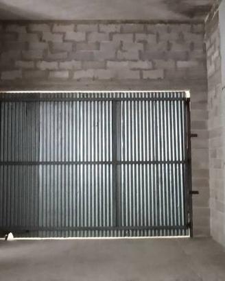 Immobile di 350 m² a Terni