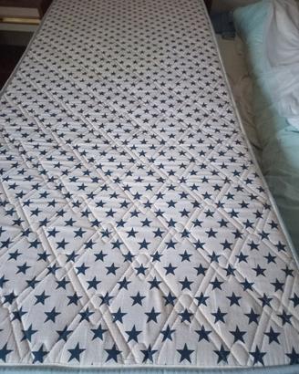 materasso nuovo con coprimaterasso 