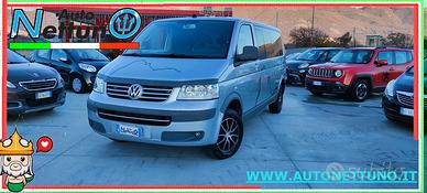 Volkswagen Transporter 2.5 TDI/174CV 9 Posti Passo