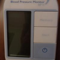 Misuratore di pressione arteriosa 