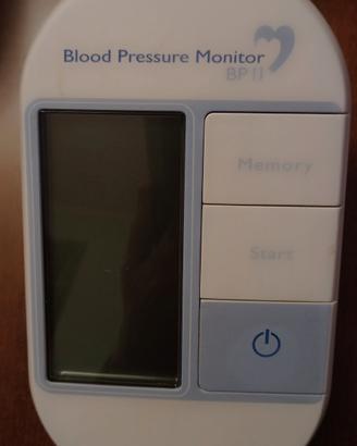 Misuratore di pressione arteriosa 