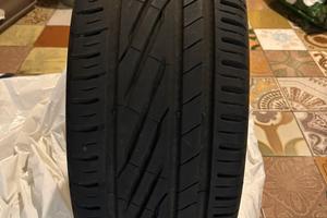 Pneumatico Uniroyal