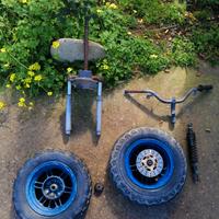 forcella+manubrio+cerchioni originali booster