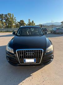 Audi Q5 2.0 S-Line