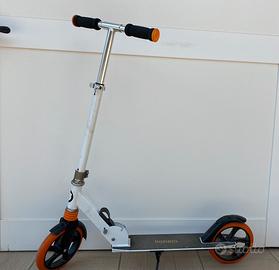 Monopattino LIONELO mod Luca