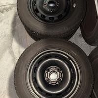 Cerchi 14” + gomme invernali Ford fiesta