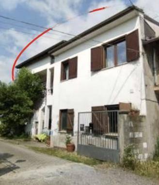 Immobile in asta di 142 m² con 3 locali e box auto