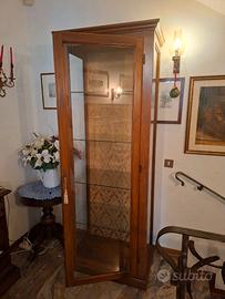 Vetrina con N.4 Ripiani in Vetro