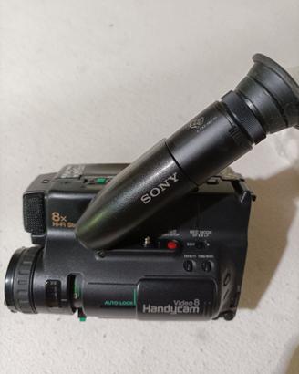 Videocamera Sony Handycam CCD-TR75E non testata