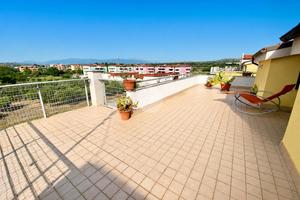 5 LOCALI A MONTESILVANO
