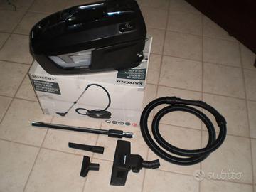 Aspirapolvere con filtro ad acqua