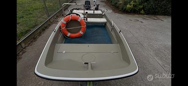 Boston whaler 13 carrello e accessori