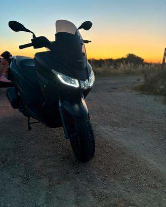 Aprilia sxr 50