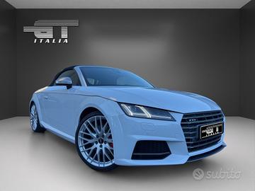 Audi TTS Roadster 2.0 TFSI 310 CV S tronic quattro