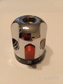 Manopola per miscelatore termostatico.