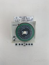 Temporizzatore orologio giornaliero Grasslin