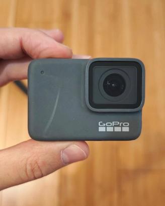 GoPro HERO 7 Silver + Mini Treppiede – Perfettamen