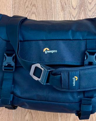 Lowepro ProTactic MG 160 AW II tracolla fotografia