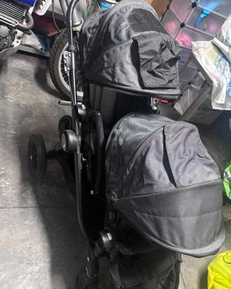 Passeggino per gemelli o fratelli