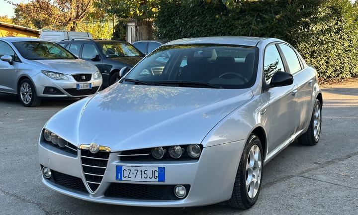 Alfa Romeo 159 1.9 JTS 16V Distinctive solo 130 mi