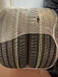 2x MICHELIN Primacy 3 245/45 R19 98Y ZP* NUOVI