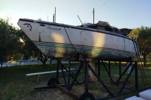 Barca a vela Cartefour 681