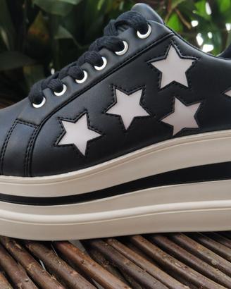 Sneakers da donna Guess