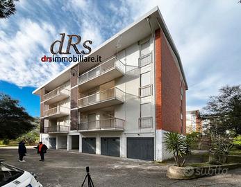 Ferrandina. Località Macchia. Appartamenti e box