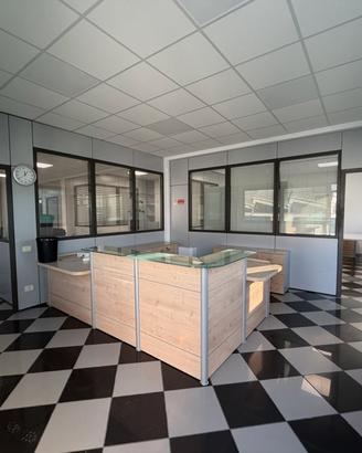 MARGHERA Negozio completamente arredato di 230 mq