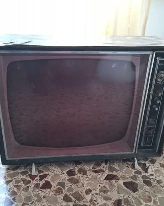TV bianco e nero, con valvole , anno 1967