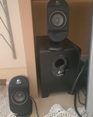 Monitor+ subwoofer e casse