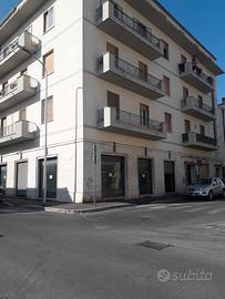 RIBASSATO ampio negozio centro Grosseto