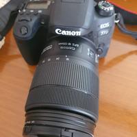 Canon EOS 77D + obiettivo Canon EFS 18-135mm