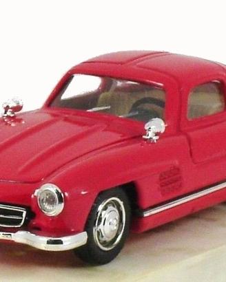 MERCEDES BENZ 300 SL GULLWING (1954)