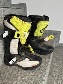 Stivali cross taglia 32