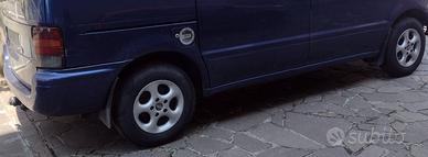 Cerchi in lega. +  Gancio Nissan serena originale