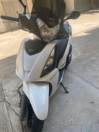 Scooter  Kymco 300 People GT