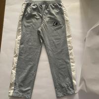 Pantaloni tuta shein a zampa