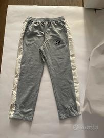 Pantaloni tuta shein a zampa